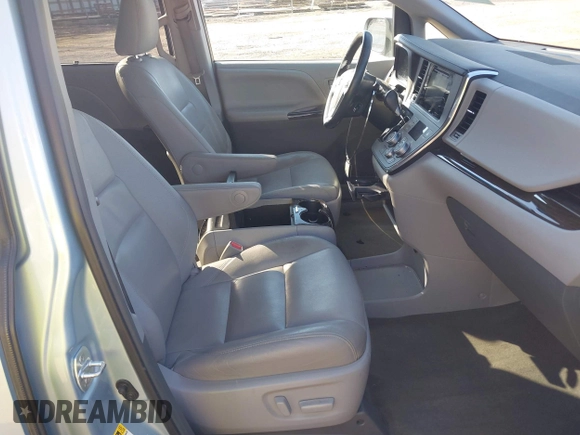2017 Toyota Sienna XLE Auto Access Seat with VIN 5TDYZ3DCXHS767278, listed as a IAAI auction lot 41639093 with 87,775 mi miles and . Bid and sale history available at DreamBid. Image 5.