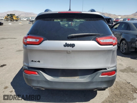 2018 Jeep Cherokee Latitude Tech Connect with VIN 1C4PJMCX0JD506479, listed as a Copart auction lot 57210275 with 189,588 mi miles and Salvage title. Bid and sale history available at DreamBid. Image 6.