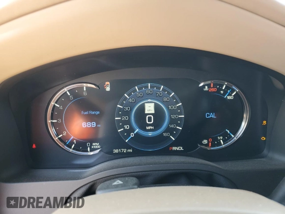 2018 Cadillac Escalade Platinum z VIN 1GYS4DKJ4JR376654, wystawiony jako Copart lot #57329564 z przebiegiem 38 172 mil mil oraz Szkoda całkowita • Salvage title. Historia ofert i sprzedaży dostępna na DreamBid. Obrazek 9.