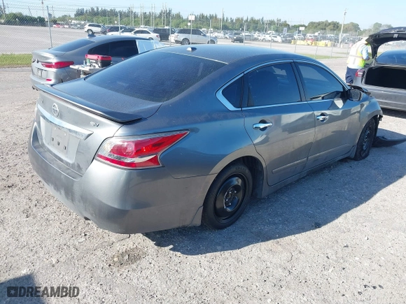 2015 Nissan Altima 2.5 SV with VIN 1N4AL3AP7FC417945, listed as a IAAI auction lot 41793107 with 163,211 mi miles. Bid and sale history available at carsss.com. Image 4.