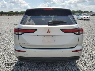 2024 Mitsubishi Outlander ES z VIN JA4J3UA83RZ005171, wystawiony jako Copart lot #57891695 z przebiegiem 14 605 mil mil oraz Nie do naprawy • Non repairable. Historia ofert i sprzedaży dostępna na DreamBid. Obrazek 6.
