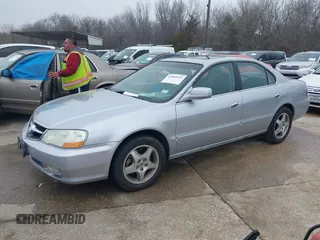 2002 Acura TL w/Navigation with VIN 19UUA56762A002110, listed as a IAAI auction lot 41509137 with 145,142 mi miles. Bid and sale history available at carsss.com. Image 2.