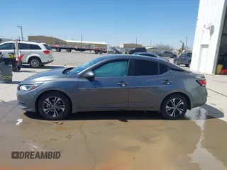 2022 Nissan Sentra SV with VIN 3N1AB8CVXNY292096, listed as a IAAI auction lot 41770568 with 27,699 mi miles. Bid and sale history available at carsss.com. Image 14.