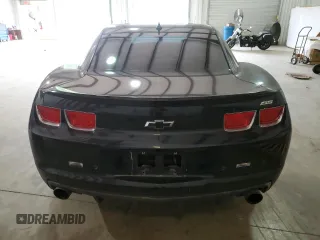 2011 Chevrolet Camaro 2SS z VIN 2G1FK1EJ5B9186275, wystawiony jako Copart lot #53023355 z przebiegiem 200 299 mil mil oraz Szkoda całkowita • Salvage title. Historia ofert i sprzedaży dostępna na DreamBid. Obrazek 6.