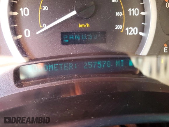 2005 Hummer H2 SUV z VIN 5GRGN23U55H109975, wystawiony jako Copart lot #42739655 z przebiegiem 257 578 mil mil oraz Czysty tytuł • Clean title. Historia ofert i sprzedaży dostępna na DreamBid. Obrazek 9.