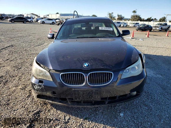 2007 BMW 5 Series 530xi with VIN WBANF73547CU27630, listed as a Copart auction lot 43837325 with Not Provided miles and Salvage Title. Bid and sale history available at carsss.com. Image 5.
