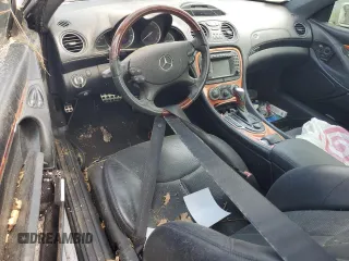 2003 Mercedes-Benz SL 500 z VIN WDBSK75F03F013100, wystawiony jako Copart lot #51124485 z przebiegiem Nie podano mil oraz Czysty tytuł • Clean title. Historia ofert i sprzedaży dostępna na DreamBid. Obrazek 8.
