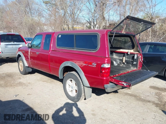 2004 Ford Ranger XL Fleet with VIN 1FTZR45E04PB30477, listed as a IAAI auction lot 42053429 with 217,812 mi miles. Bid and sale history available at carsss.com. Image 3.