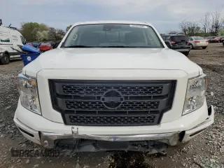 2022 Nissan Titan S with VIN 1N6AA1EC1NN107530, listed as a Copart auction lot 52035905 with 44,873 mi miles and Salvage title. Bid and sale history available at DreamBid. Image 5.
