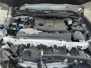 2022 Toyota Tundra Limited with VIN 5TFJA5ABXNX010225, listed as a Copart auction lot 51496985 with 28,476 mi miles and Salvage title. Bid and sale history available at DreamBid. Image 11.