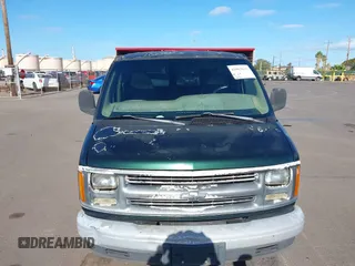 2002 Chevrolet City Express Cargo z VIN 1GCFG25W921195933, wystawiony jako IAAI lot #42003831 z przebiegiem 89 333 mil mil oraz . Historia ofert i sprzedaży dostępna na DreamBid. Obrazek 6.