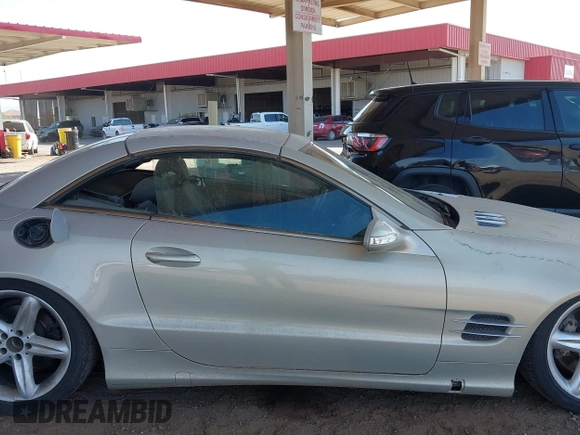 2003 Mercedes-Benz SL 500 with VIN WDBSK75F53F008054, listed as a IAAI auction lot 42506066 with Not provided miles and . Bid and sale history available at DreamBid. Image 13.