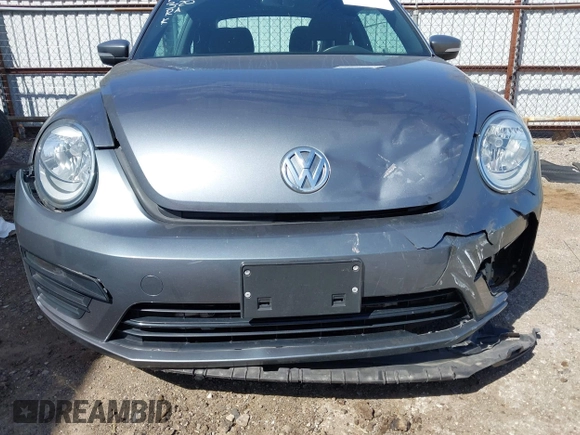 2019 Volkswagen Beetle S with VIN 3VWFD7AT3KM707221, listed as a IAAI auction lot 41860730 with 35,885 mi miles and . Bid and sale history available at DreamBid. Image 6.