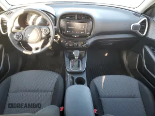 2022 Kia Soul LX with VIN KNDJ23AUXN7815743, listed as a Copart auction lot 48356215 with 21,915 mi miles and Salvage Title. Bid and sale history available at carsss.com. Image 8.