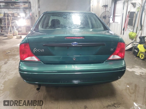 2000 Ford Focus SE with VIN 1FAFP3432YW312878, listed as a Copart auction lot 45812005 with 164,560 mi miles and Salvage Title. Bid and sale history available at carsss.com. Image 6.