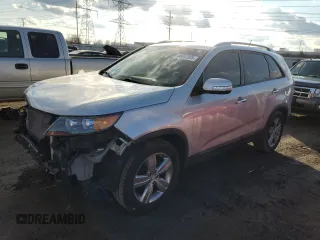 2012 Kia Sorento EX z VIN 5XYKU4A69CG286453, wystawiony jako Copart lot #46642085 z przebiegiem 138 556 mil mil oraz Szkoda całkowita • Salvage title. Historia ofert i sprzedaży dostępna na DreamBid. Obrazek 1.
