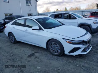 2024 Hyundai Elantra SEL with VIN KMHLM4DGXRU815811, listed as a Copart auction lot 82855944 with 4,025 mi miles and Salvage Title. Bid and sale history available at carsss.com. Image 4.