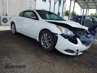 2012 Nissan Altima SR z VIN 1N4BL2EP7CC237613, wystawiony jako IAAI lot #42717275 z przebiegiem 119 356 mil mil oraz . Historia ofert i sprzedaży dostępna na DreamBid. Obrazek 1.