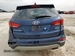 2017 Hyundai Santa Fe 2.4L z VIN 5XYZU3LB4HG401163, wystawiony jako Copart lot #57504375 z przebiegiem 84 964 mil mil oraz Szkoda całkowita • Salvage title. Historia ofert i sprzedaży dostępna na DreamBid. Obrazek 6.