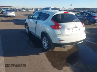 2012 Nissan Juke S with VIN JN8AF5MR6CT111457, listed as a IAAI auction lot 40691742 with 120,906 mi miles. Bid and sale history available at carsss.com. Image 3.