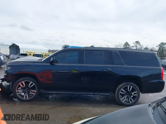 2020 Chevrolet Suburban LT z VIN 1GNSKHKC3LR170868, wystawiony jako IAAI lot #41575519 z przebiegiem 131 080 mil mil oraz . Historia ofert i sprzedaży dostępna na DreamBid. Obrazek 14.