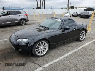 2008 Mazda MX-5 Miata Grand Touring z VIN JM1NC26F080157012, wystawiony jako Copart lot #53838585 z przebiegiem 92 596 mil mil oraz Szkoda całkowita • Salvage title. Historia ofert i sprzedaży dostępna na DreamBid. Obrazek 1.