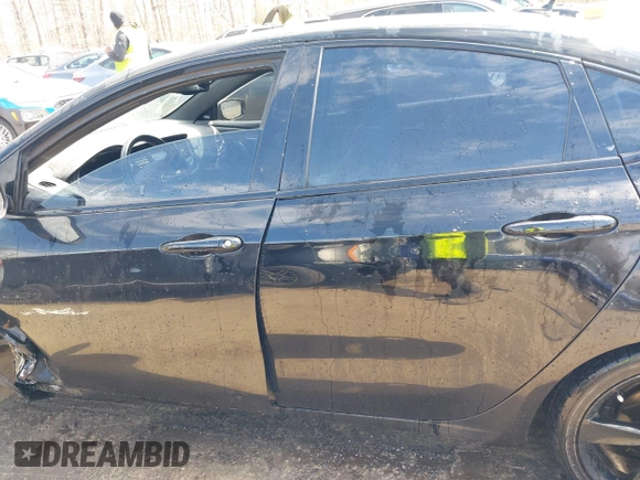 2013 Dodge Dart Limited with VIN 1C3CDFCH3DD338470, listed as a IAAI auction lot 41883420 with 134,009 mi miles. Bid and sale history available at carsss.com. Image 15.