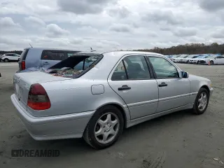 2000 Mercedes-Benz C 230/260/280/320 with VIN WDBHA29G4YA833283, listed as a Copart auction lot 79109874 with 152,830 mi miles and Salvage Title. Bid and sale history available at carsss.com. Image 3.