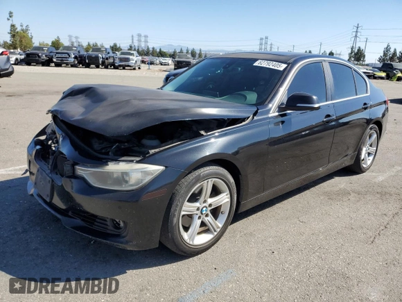 2015 BMW 3 Series 328i z VIN WBA3A5G51FNS82697, wystawiony jako Copart lot #62792405 z przebiegiem 177 882 mil mil oraz Szkoda całkowita • Salvage title. Historia ofert i sprzedaży dostępna na DreamBid. Obrazek 1.