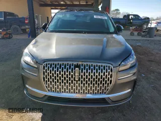 2023 Lincoln Corsair Standard z VIN 5LMCJ1CAXPUL08888, wystawiony jako Copart lot #46518635 z przebiegiem 9 923 mil mil oraz Szkoda całkowita • Salvage title. Historia ofert i sprzedaży dostępna na DreamBid. Obrazek 5.
