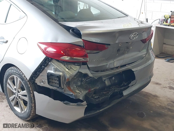 2017 Hyundai Elantra SE with VIN 5NPD84LF9HH100887, listed as a IAAI auction lot 39336230 with 78,831 mi miles. Bid and sale history available at carsss.com. Image 6.