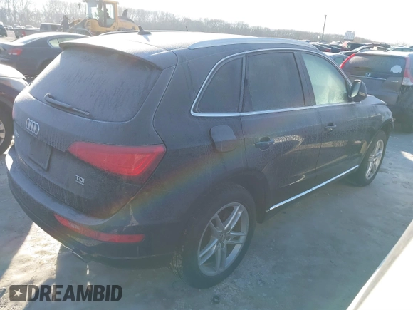 2014 Audi Q5 Premium Plus z VIN WA1CMAFP9EA043906, wystawiony jako IAAI lot #41382488 z przebiegiem 117 677 mil mil oraz . Historia ofert i sprzedaży dostępna na DreamBid. Obrazek 4.