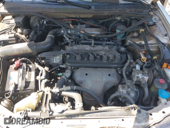 1994 Honda Accord EX with VIN 1HGCD715XRA013027, listed as a IAAI auction lot 41783969 with 255,233 mi miles and . Bid and sale history available at carsss.com. Image 10.