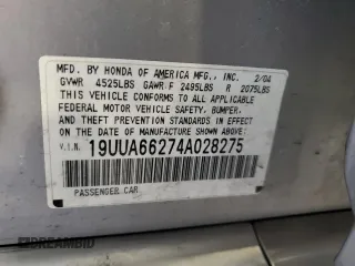 2004 Acura TL with VIN 19UUA66274A028275, listed as a Copart auction lot 50635295 with 142,714 mi miles and Salvage Title. Bid and sale history available at carsss.com. Image 14.