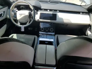 2018 Land Rover Range Rover Velar R-Dynamic SE с VIN SALYL2RV0JA747591, выставлен на аукционе Copart как лот 60323425 с пробегом 87 357 миль миль и Чистый • Clean title. История ставок и продаж доступна на DreamBid. Изображение 8.