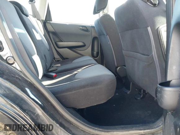 2008 Honda Fit Sport with VIN JHMGD38648S034079, listed as a IAAI auction lot 41586372 with 208,102 mi miles. Bid and sale history available at carsss.com. Image 8.