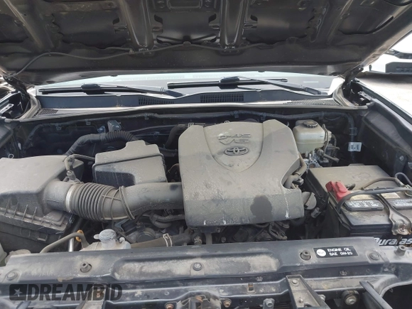 2019 Toyota Tacoma SR with VIN 3TMCZ5AN3KM207783, listed as a IAAI auction lot 42375280 with 55,784 mi miles and . Bid and sale history available at DreamBid. Image 10.