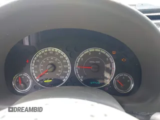 2005 Jeep Liberty Limited z VIN 1J4GK58K15W633519, wystawiony jako IAAI lot #42240372 z przebiegiem 189 926 mil mil oraz . Historia ofert i sprzedaży dostępna na DreamBid. Obrazek 7.