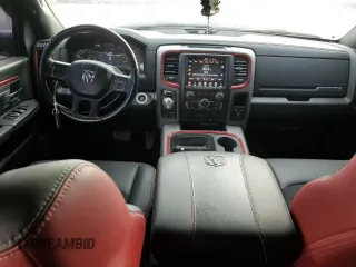 2017 Ram 1500 Rebel z VIN 1C6RR7YT4HS849396, wystawiony jako Copart lot #54356005 z przebiegiem 221 548 mil mil oraz Szkoda całkowita • Salvage title. Historia ofert i sprzedaży dostępna na DreamBid. Obrazek 8.