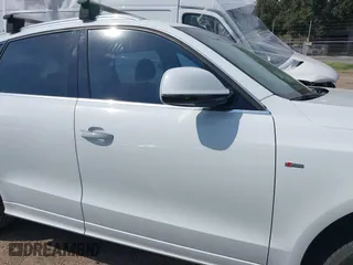 2015 Audi Q5 Premium Plus with VIN WA1DGAFP6FA079260, listed as a IAAI auction lot 41567591 with 195,848 mi miles. Bid and sale history available at carsss.com. Image 13.