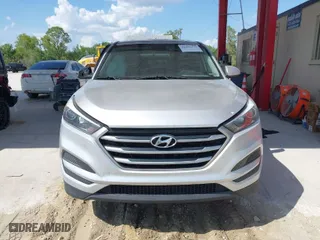 2018 Hyundai Tucson SE with VIN KM8J23A48JU646278, listed as a IAAI auction lot 41941577 with 115,228 mi miles. Bid and sale history available at carsss.com. Image 12.