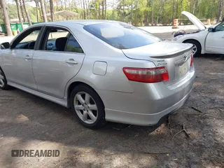 2009 Toyota Camry with VIN 4T1BE46K69U380621, listed as a IAAI auction lot 42036646 with 265,154 mi miles. Bid and sale history available at carsss.com. Image 3.