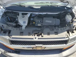 2016 Chevrolet Express Passenger LT with VIN 1GAZGPFG8G1194824, listed as a Copart auction lot 57914775 with 45,291 mi miles and Clean title. Bid and sale history available at DreamBid. Image 12.