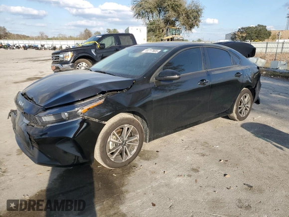 2024 Kia Forte LXS with VIN 3KPF24AD7RE825955, listed as a Copart auction lot 44717805 with 11,857 mi miles and Non Repairable. Bid and sale history available at carsss.com. Image 1.