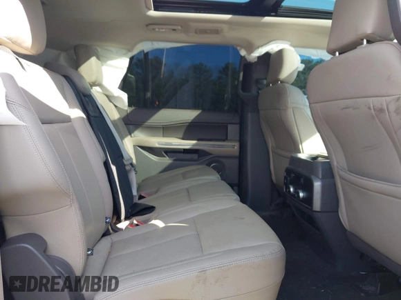 2019 Ford Expedition Max XLT with VIN 1FMJK1HT3KEA11482, listed as a IAAI auction lot 41673511 with Not provided miles and . Bid and sale history available at DreamBid. Image 8.