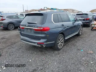2020 BMW X7 xDrive40i z VIN 5UXCW2C03L9B38605, wystawiony jako IAAI lot #42026801 z przebiegiem 82 394 mil mil oraz . Historia ofert i sprzedaży dostępna na DreamBid. Obrazek 4.