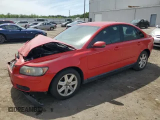2006 Volvo S40 2.4L z VIN YV1MS390X62193832, wystawiony jako Copart lot #57262075 z przebiegiem 220 836 mil mil oraz Szkoda całkowita • Salvage title. Historia ofert i sprzedaży dostępna na DreamBid. Obrazek 1.