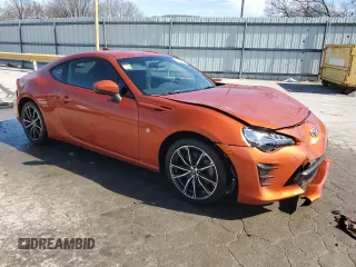 2017 Toyota 86 with VIN JF1ZNAA19H8704707, listed as a Copart auction lot 47124075 with 45,926 mi miles and Salvage Title. Bid and sale history available at carsss.com. Image 4.