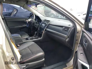 2017 Toyota Camry XLE with VIN 4T1BF1FK4HU786682, listed as a IAAI auction lot 41603263 with 73,952 mi miles. Bid and sale history available at carsss.com. Image 5.
