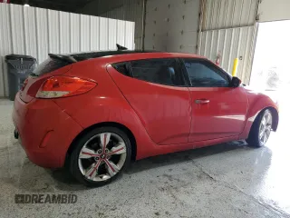2013 Hyundai Veloster w/Gray Int with VIN KMHTC6AD7DU114144, listed as a Copart auction lot 51412845 with 128,305 mi miles and Clean Title. Bid and sale history available at carsss.com. Image 3.